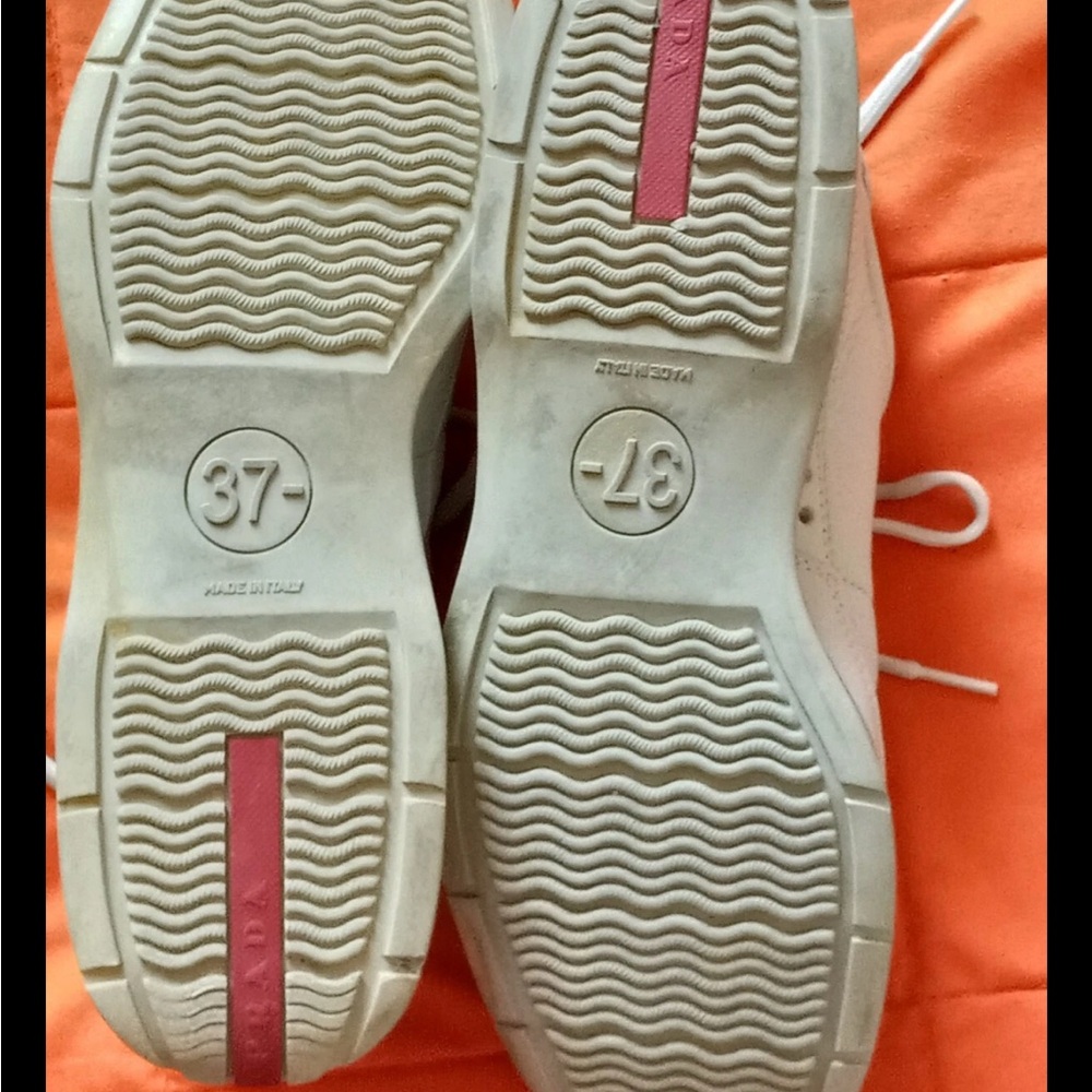 Prada Shoes Mens 37.5  white sneakers casual fashion size USA 7 Mens / 8 Womens - Picture 4 of 5